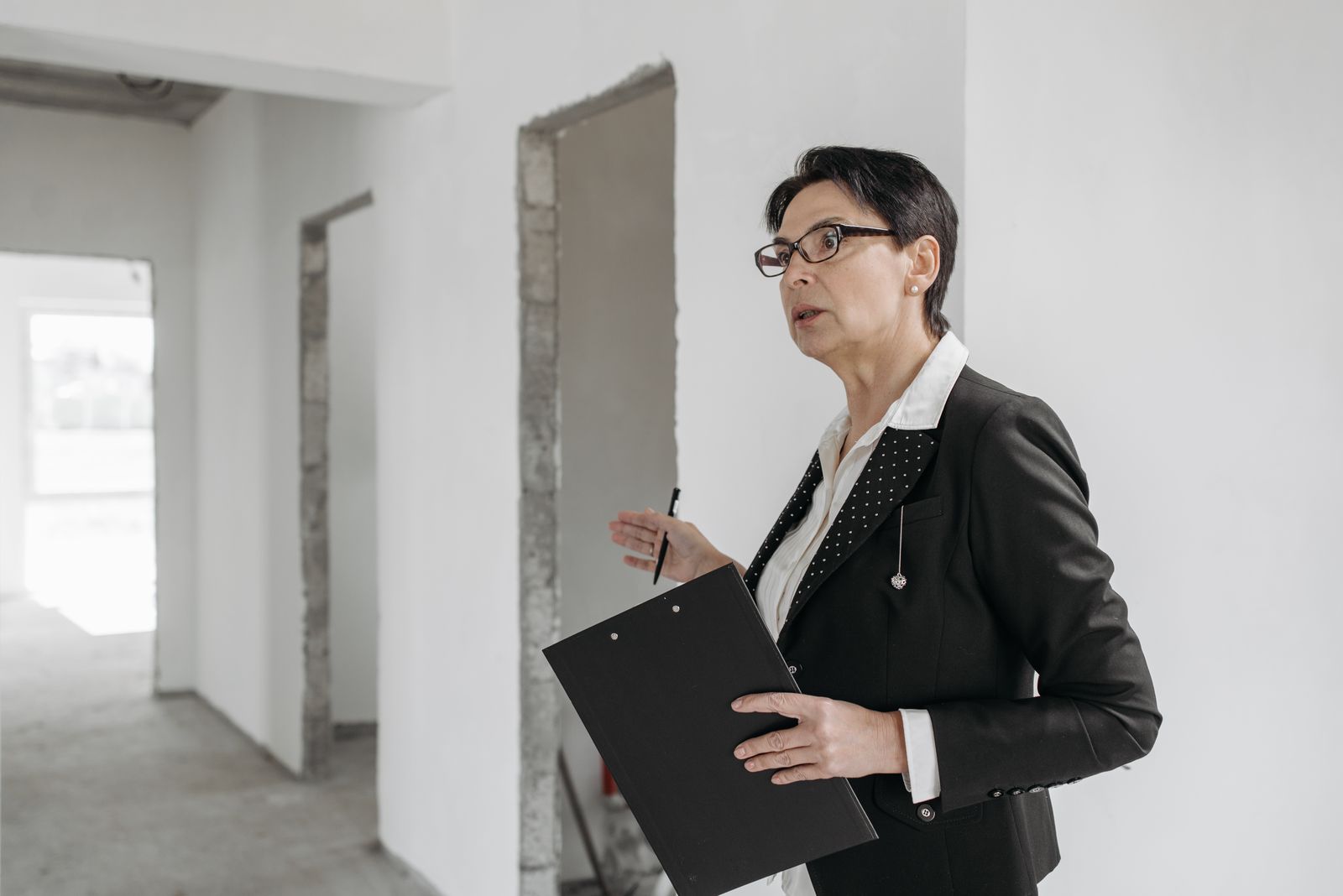 HOA and city compliance at Keyfinder in Phoenix